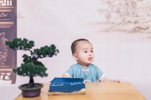 山南宝宝多久可以坐 山南宝宝多久可以坐